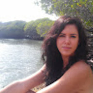 Meet your Posher, Yamaris